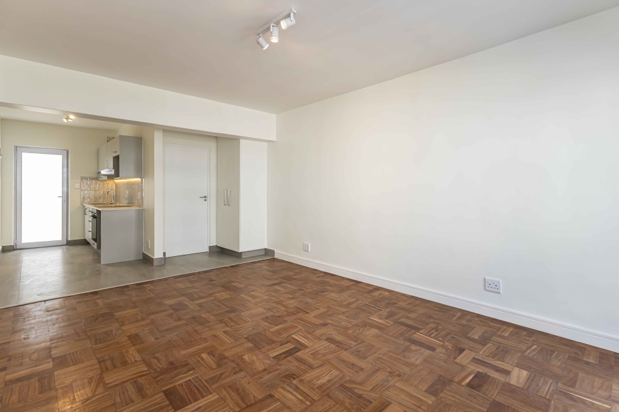 To Let 0 Bedroom Property for Rent in Sea Point Western Cape